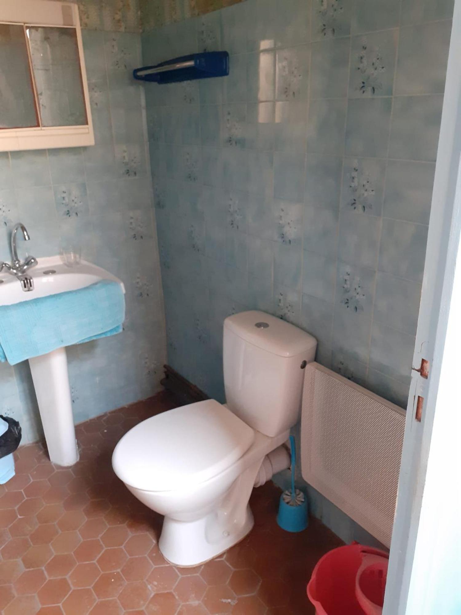 Lit Dans Partagee Homme Homestay *