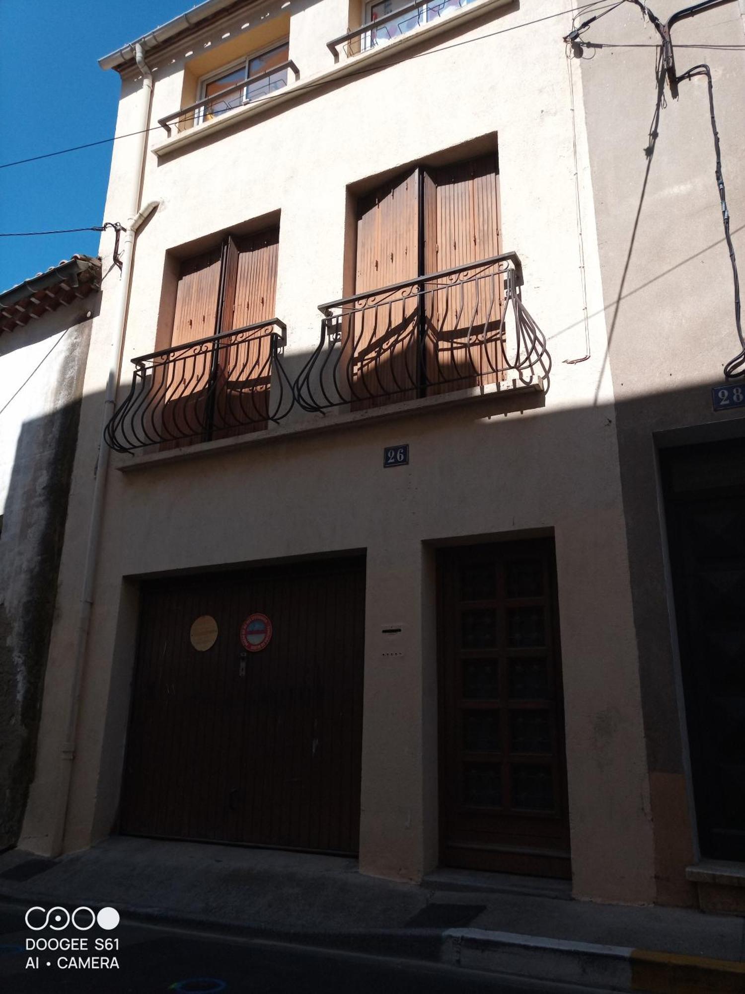 Lit Dans Partagee Homme Homestay Beziers